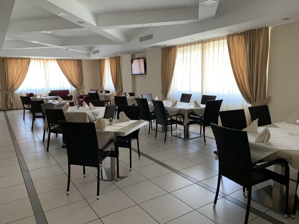 Hotel Palace Джоя-Тауро Екстер'єр фото